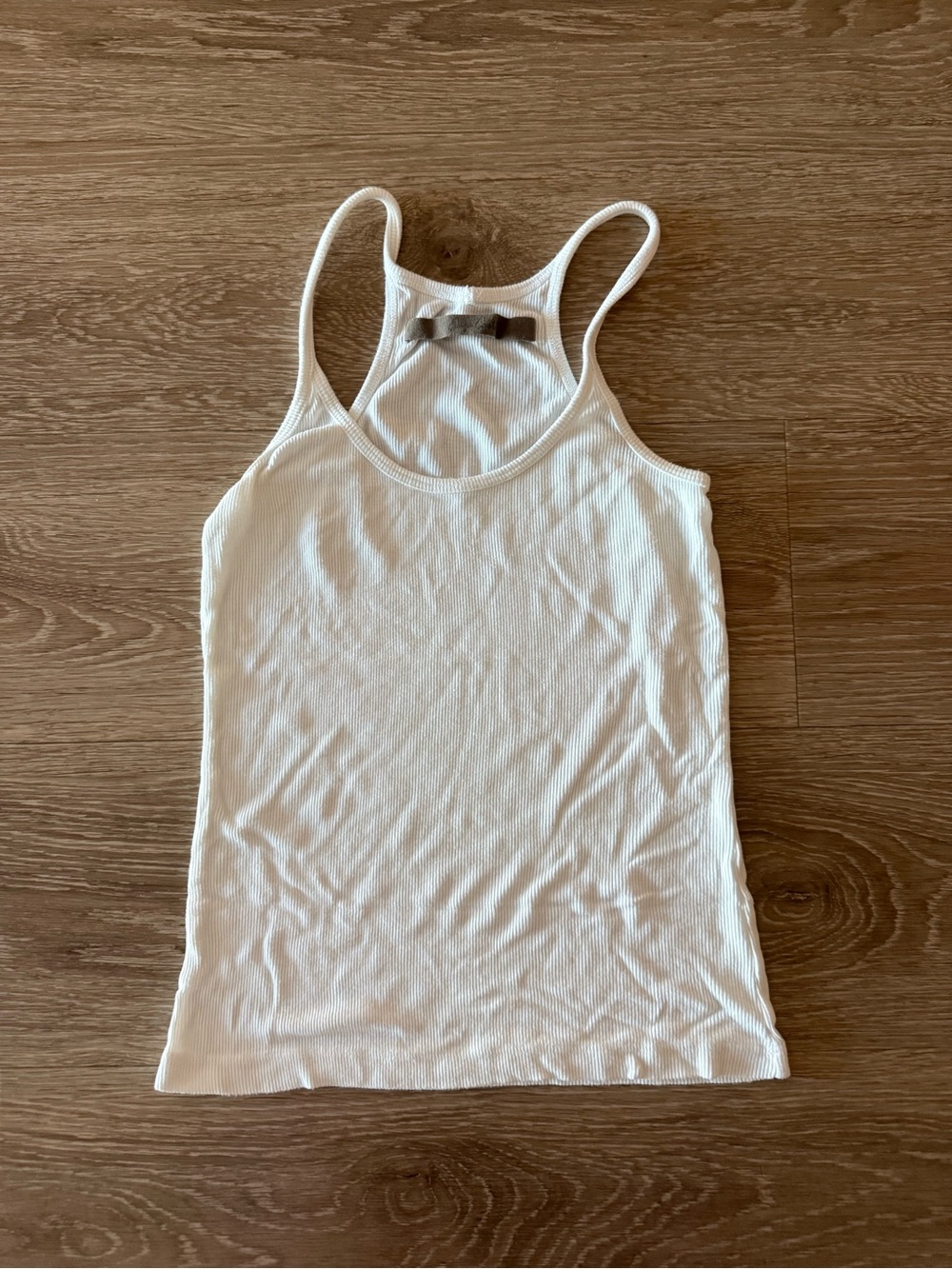 Enza Costa 	SILK U TANK IN WHITE